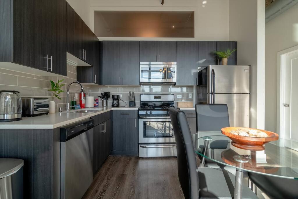 Chicago 2Br Suite Perfect For Convention And Business Trips Near Mccormick Place, Arena, Soldier Field And Grant Park ชิคาโก ภายนอก รูปภาพ